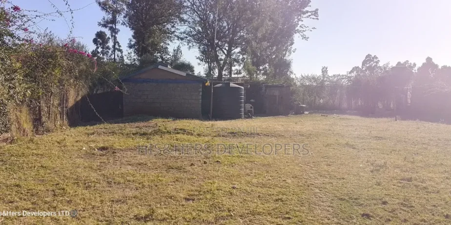 3 Bedrooms BUILT on 2 Acres in Lower Subukia at 2.5M