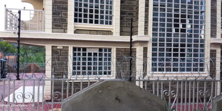 1⁄4 Acres for Sale in Nakuru Near HEAVENS GATE FOR SALE