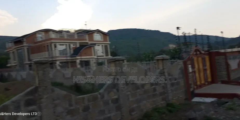 1⁄4 Acres for Sale in Nakuru Near HEAVENS GATE FOR SALE