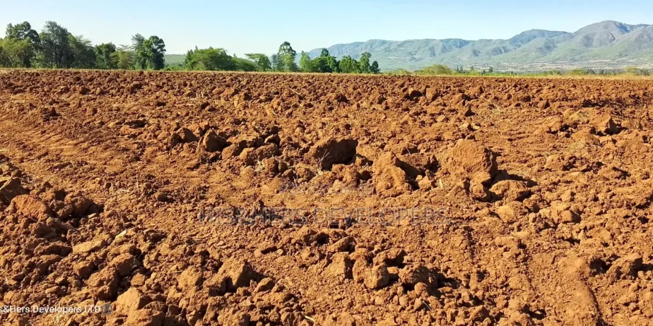 11 Acres at 1.3M Per Acre Has Title Deed in Lower Subukia Limuru