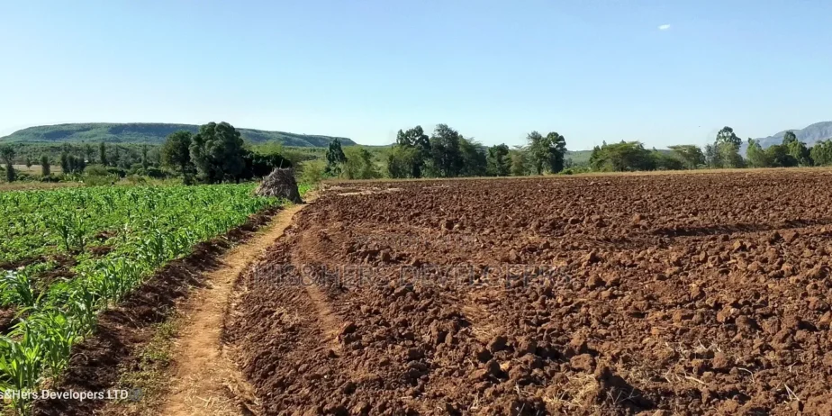 11 Acres at 1.3M Per Acre Has Title Deed in Lower Subukia Limuru