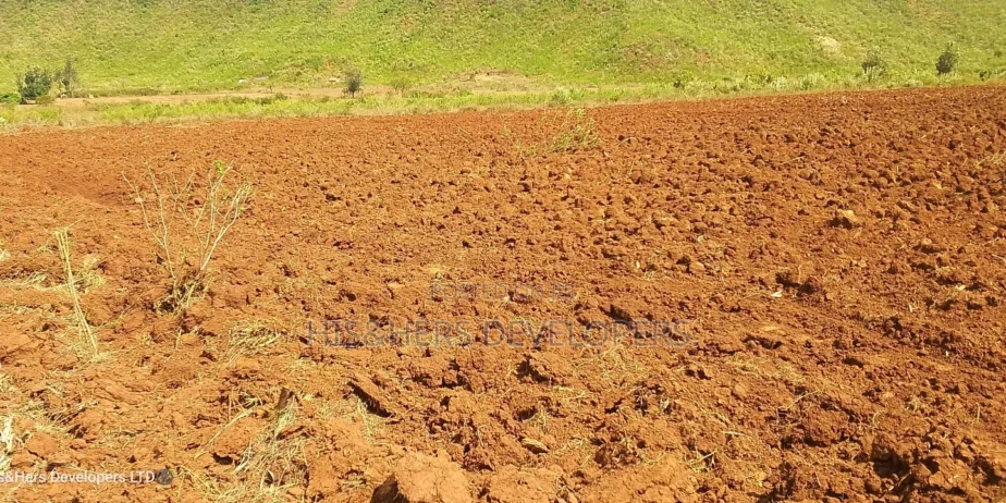 6 Acres in Lower Solai With Title Deed at Per Acre